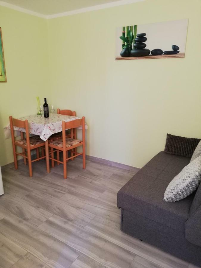 Apartment Zdravko Štinjan Eksteriør bilde